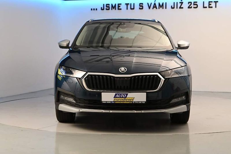 Škoda Octavia (2023) 2.0 SCOUT 4x4 DSG Matrix LED T - fotka 3 z 36