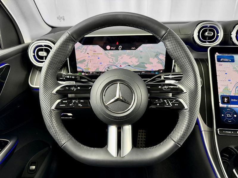 Mercedes-Benz GLC d 4MATIC AMG, DISTRONIC, MBUX, - fotka 13 z 29