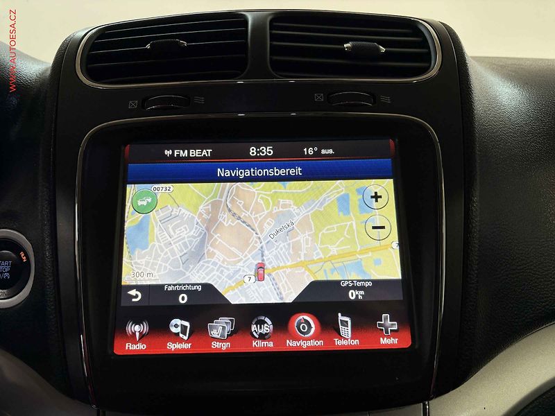 Fiat Freemont (2014) 2.0JTD 4x4, 7míst, AT, navi - fotka 11 z 16