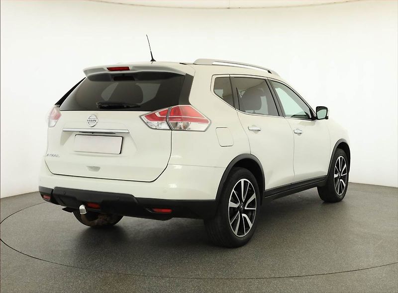 Nissan X-Trail (2016) 1.6 dCi, Automat, Serv.kniha - fotka 5 z 18
