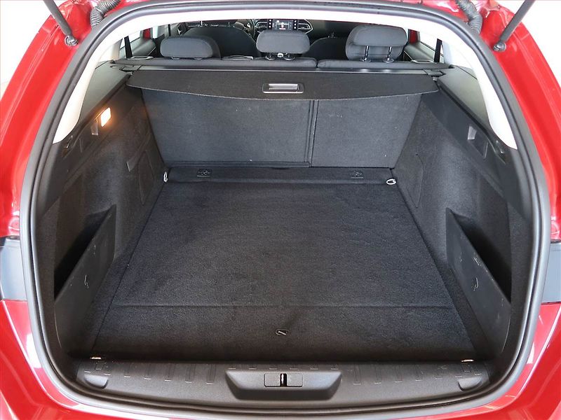 Peugeot 308 (2015) 1.2 e-THP, Tempomat - fotka 13 z 14