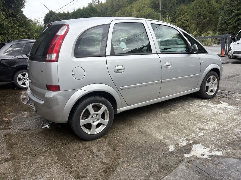 Opel Meriva (2005) 1.6 74 kW - fotka 5 z 15
