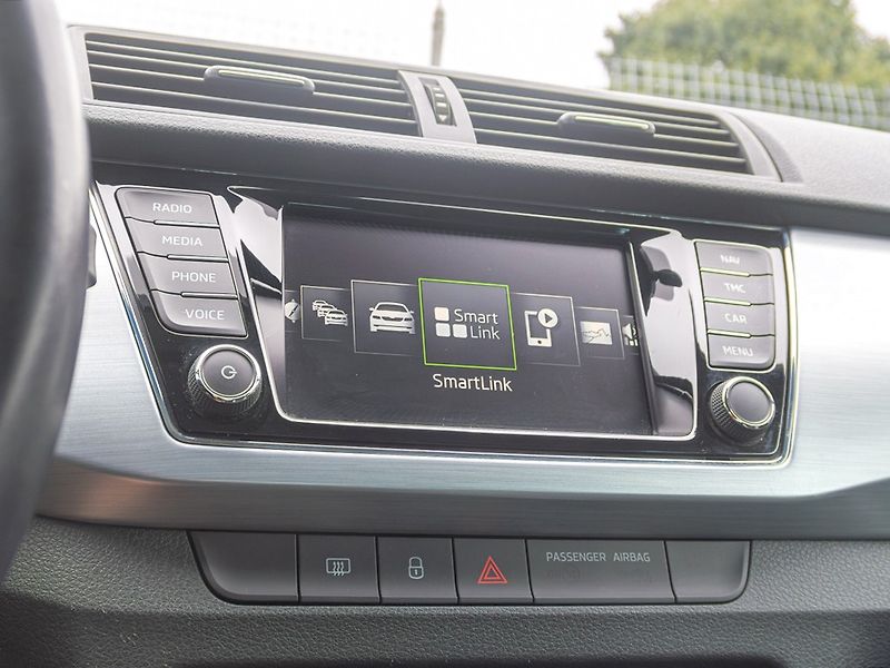 Škoda Fabia (2016) 11/16 1.0i 55KW – TEMPOMAT - fotka 19 z 38