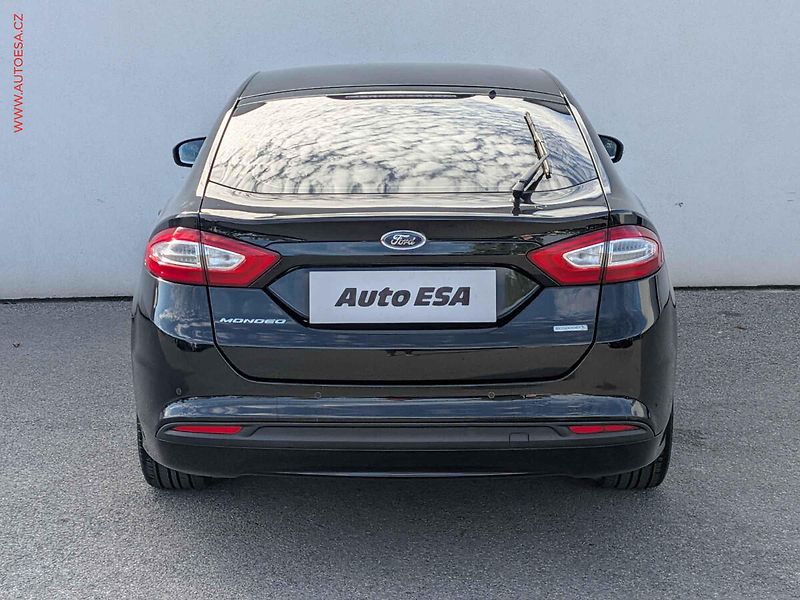 Ford Mondeo (2015) 1.5EB, ČR, Výhř.sed. - fotka 5 z 14