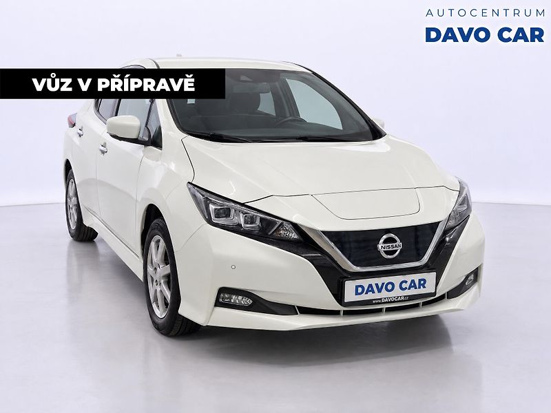 Nissan Leaf 110kW N-Connecta 40kWh SOH 88, - fotka 4 z 12