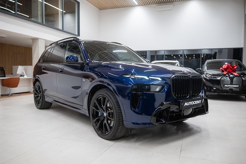 BMW X7 (2024) 40d M-SPORT MASÁŽ NEZÁVISLÉ TZ - fotka 17 z 67