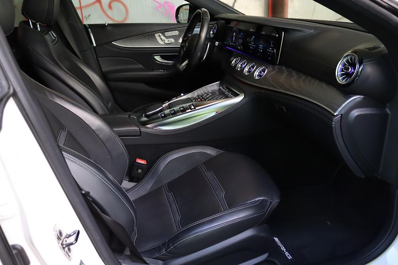 Mercedes-Benz AMG GT 53 4MATIC+ 4D 320kW DPH - fotka 46 z 49