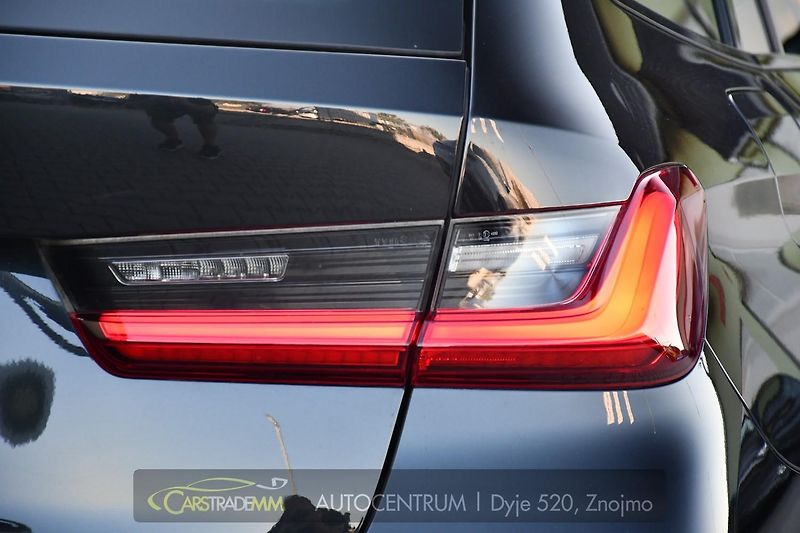 BMW Řada 3 320d xDrive M-SPORT 3L-ZÁRUKA  - fotka 47 z 51
