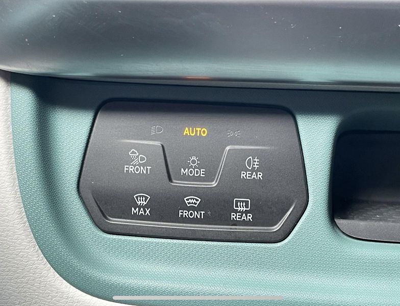 Volkswagen ID.Buzz (2022) 21