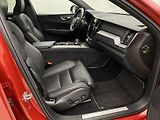 Volvo XC60 B5 AWD R-DESIGN AUT CZ - náhled 24