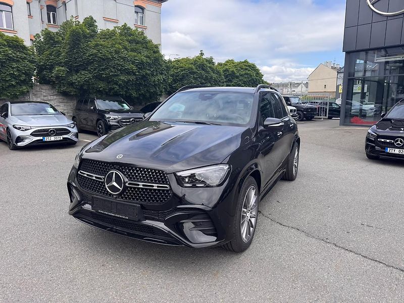 Mercedes-Benz GLE (2025) 350 de 4MATIC - fotka 3 z 23