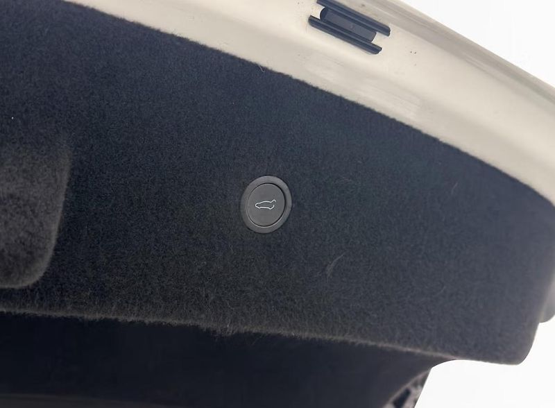 Tesla Model S LR AWD Vzduch Pano. Tažné Kam - fotka 33 z 37