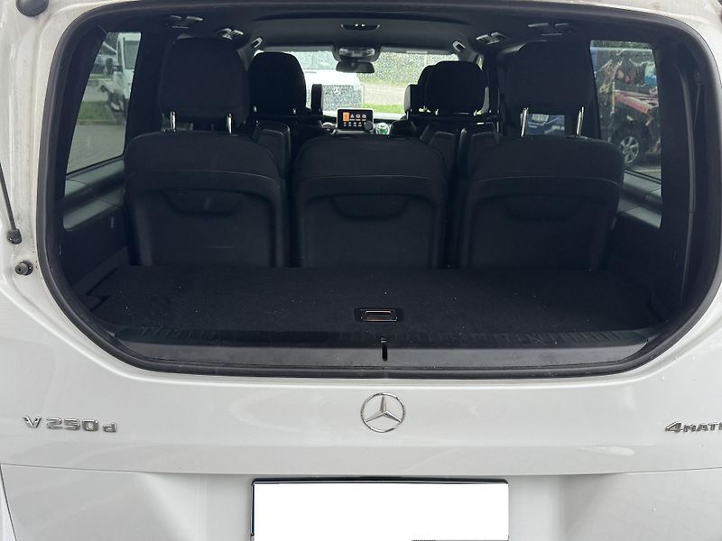 Mercedes-Benz Třídy V (2018) V250d 4M AMG LED TAŽNÉ NAVI - fotka 7 z 26