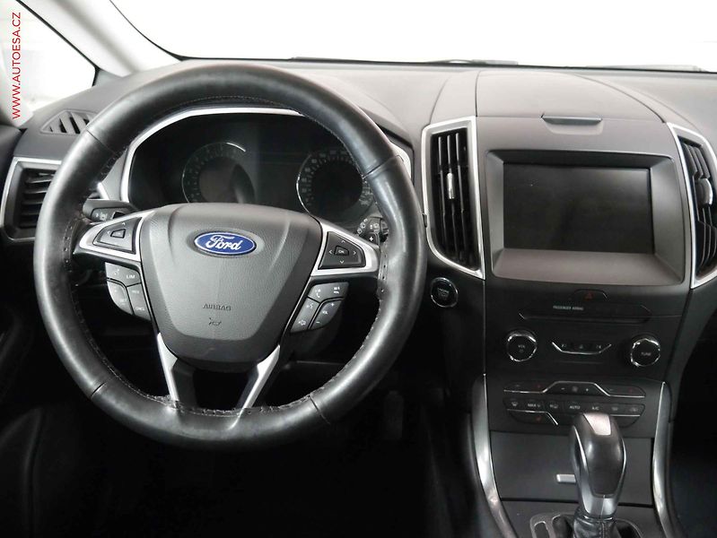 Ford S-MAX (2016) 2.0 TDCi, 2.maj,ČR, AT, park - fotka 13 z 17