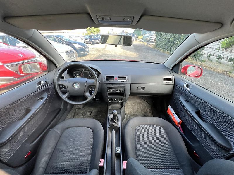 Škoda Fabia 1.2i 40kw ALU KOUPENO V ČR - fotka 11 z 17