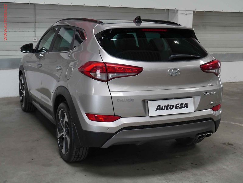 Hyundai Tucson (2016) 2.0, ČR, STK8/28 - fotka 4 z 22