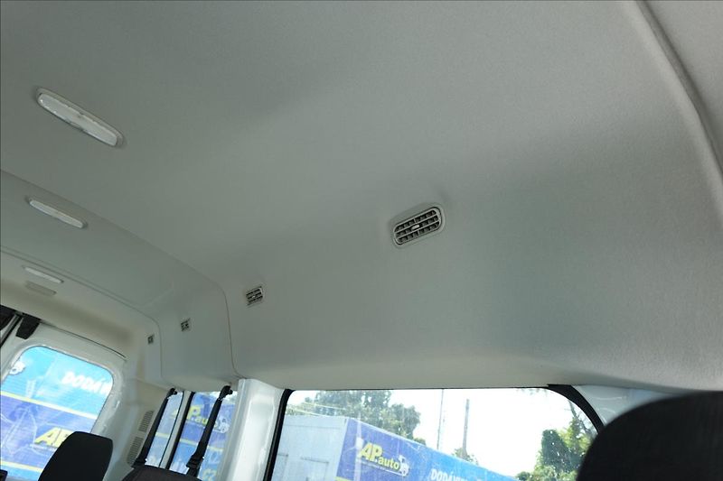 Ford Transit 2,0 TDCI  L3H2 9MÍST BUS KLIMA - fotka 40 z 43