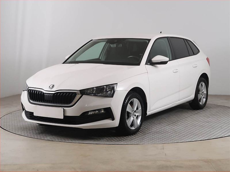 Škoda Scala (2019) Ambition 1.6 TDI, Tempomat - fotka 2 z 16