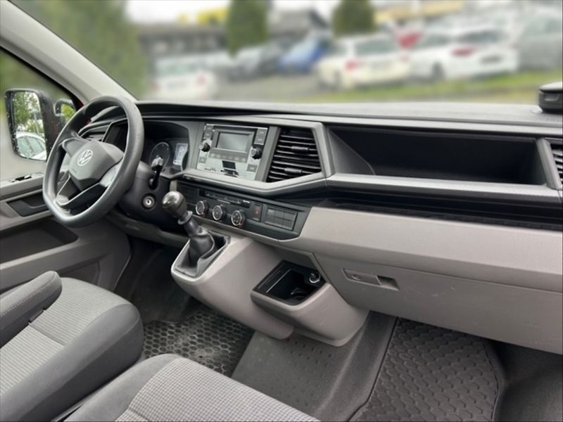 Volkswagen Transporter 2,0 TDI BMT 4M - fotka 9 z 11