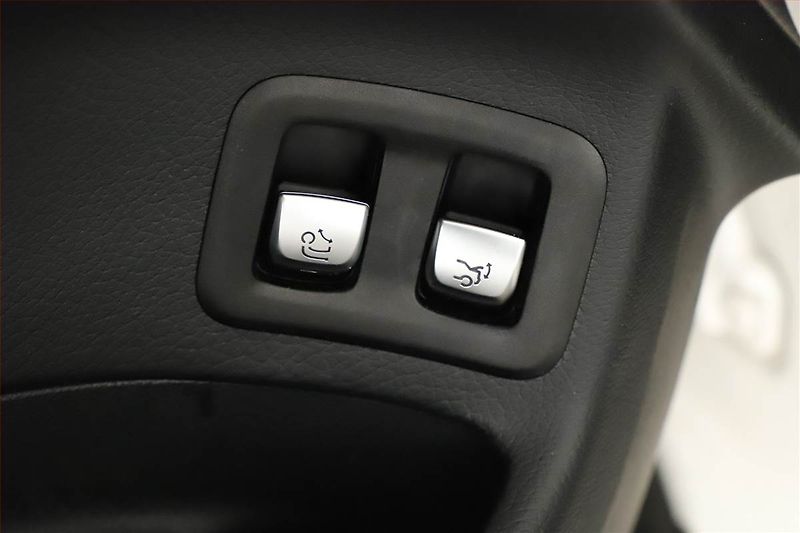 Mercedes-Benz GLC (2018) 220 d 4MATIC - fotka 10 z 21