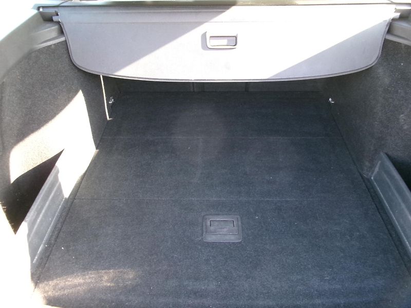 Volkswagen Passat (2007) 2,0TDI 103kW AC TEMP HF - fotka 14 z 25
