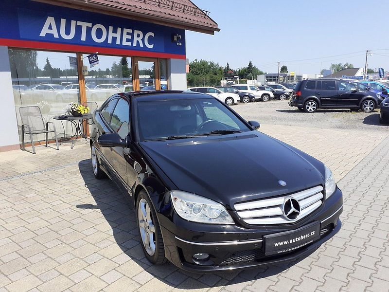 Mercedes-Benz CLC (2008) 200 CDi - fotka 2 z 30