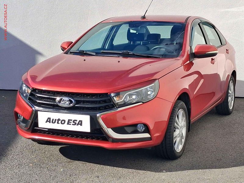 Lada Vesta (2017) 1.6i, 1.maj, AC, TZ, park - fotka 3 z 18
