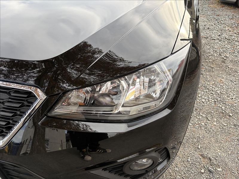 Seat Arona 1,0 TSi  ACC,Kessy,Tažné,Navig - fotka 40 z 50