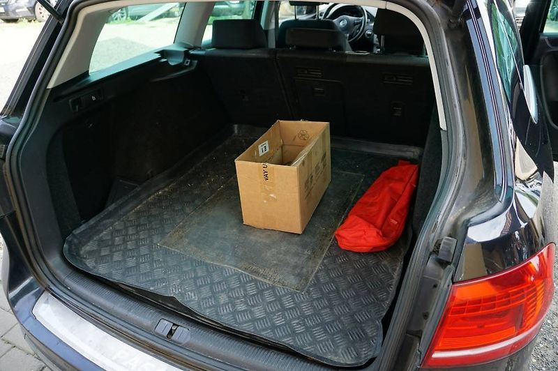Volkswagen Passat (2014) 2,0 Comfort - fotka 16 z 34
