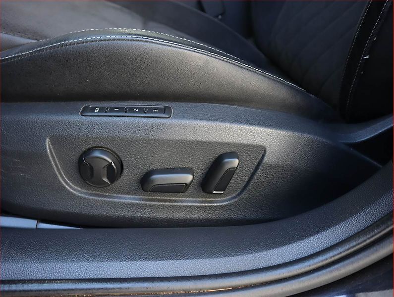 Škoda Superb (2019) 2.0 TDI, Automat, Kůže, Navi - fotka 21 z 25