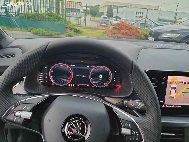 Škoda Scala Monte Carlo 1.5 TSI MAN - fotka 8 z 20