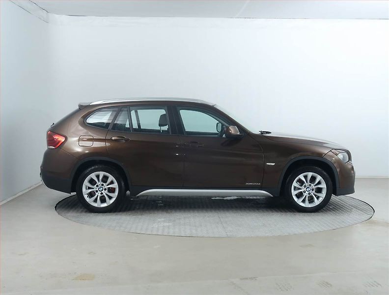 Volkswagen Passat (2015) 2.0 TDI, Navi, Tempomat - fotka 6 z 18