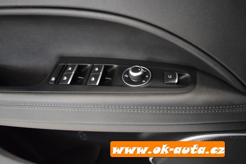 Alfa Romeo Stelvio 2.2 JTD Q4 SPORT 150 kW - DPH - fotka 51 z 60