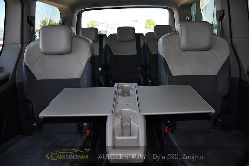 Volkswagen Multivan 2.0TDi LONG STYLE DSG IQLIGHT - fotka 44 z 57