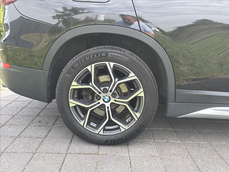 BMW X1 2,0 d 140 Kw xDrive ČR DPH - fotka 25 z 38