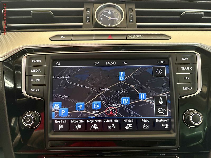 Volkswagen Passat (2015) 2.0TDi, DSG - fotka 11 z 17
