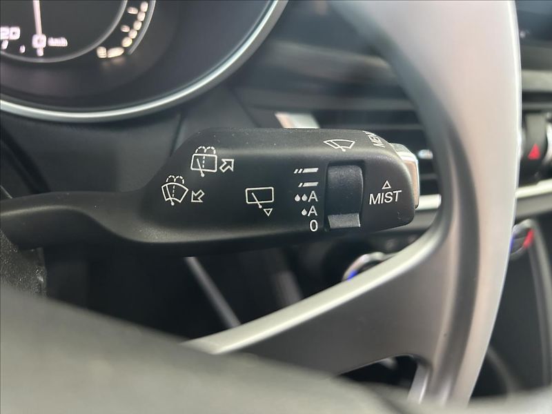 Alfa Romeo Stelvio 2,2   JTD 132kW,AUTOMAT,SERVIS - fotka 13 z 30