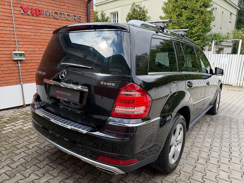 Mercedes-Benz GL 350CDi-4M-AMG-AIRMATIC-TOP STA - fotka 6 z 34