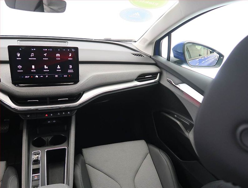 Škoda Enyaq (2021) EcoSuite iV 50 (55 kWh) - fotka 8 z 26