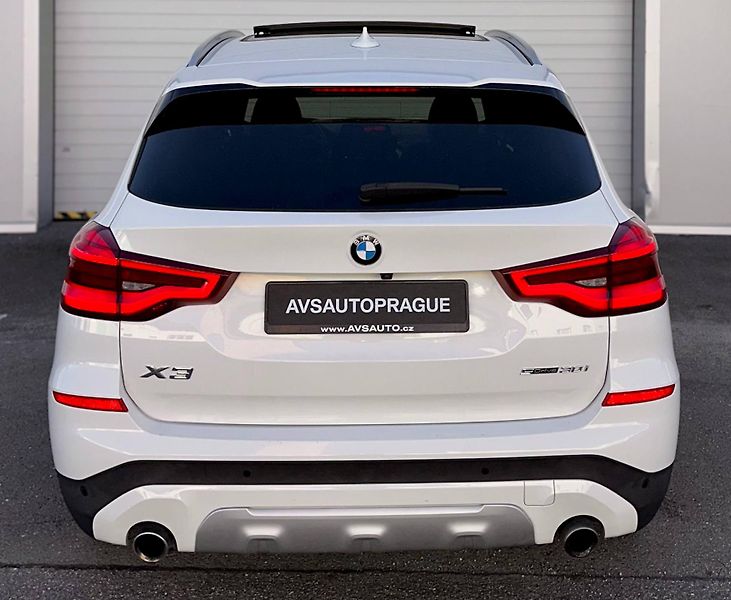 BMW X3 (2020) G01 SDRIVE 30i 2.0 TURBO 2020 - fotka 5 z 39