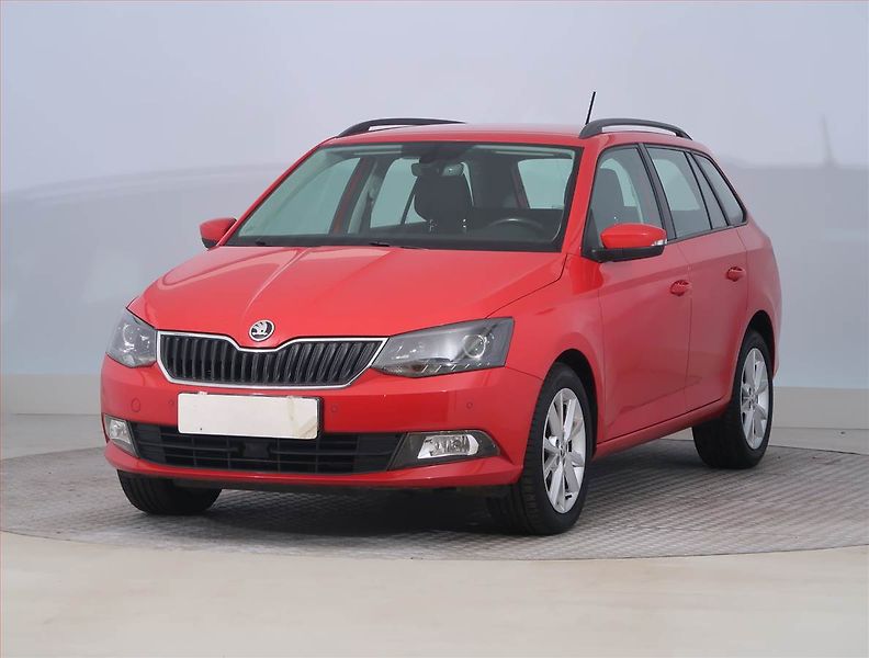 Škoda Fabia (2018) Style 1.0 TSI, Tempomat - fotka 2 z 20