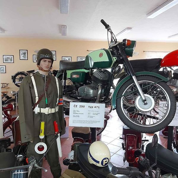 Motocykl zvaný Pérák patřil k úspěšným typům značky Jawa.