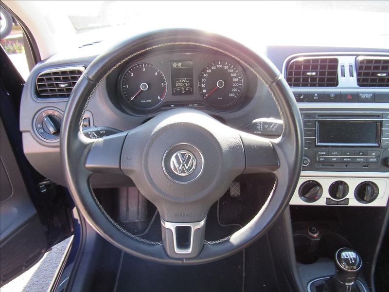Volkswagen Polo 1,6 TDI 66kW Match - fotka 12 z 31