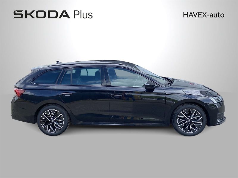 Škoda Octavia (2025) Combi 1.5 TSI DSG Sportline - fotka 3 z 39
