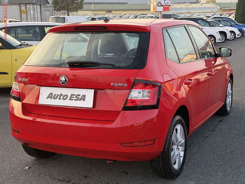 Škoda Fabia (2018) 1.0 MPi, ČR, AC, temp, STK9 - fotka 4 z 17