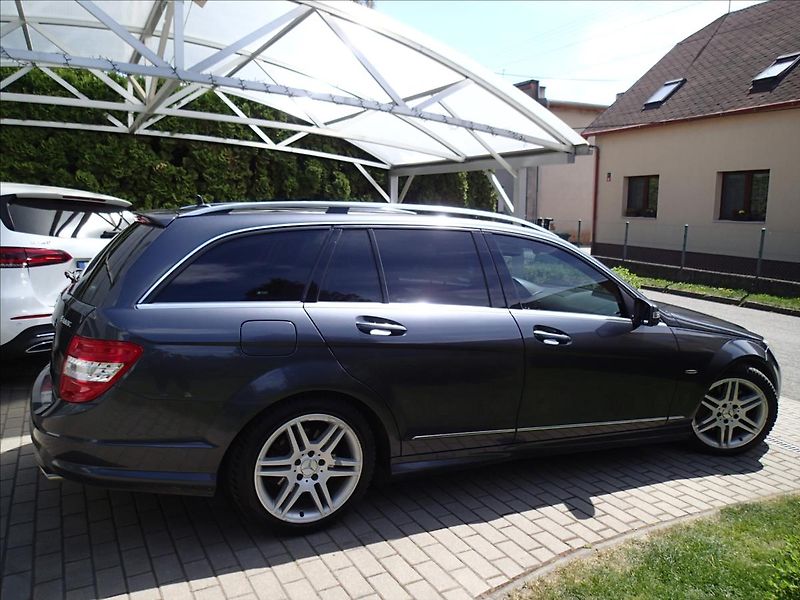 Mercedes-Benz Třídy C 3,0 165 kW, CDI, 4x4,Automat - fotka 3 z 34