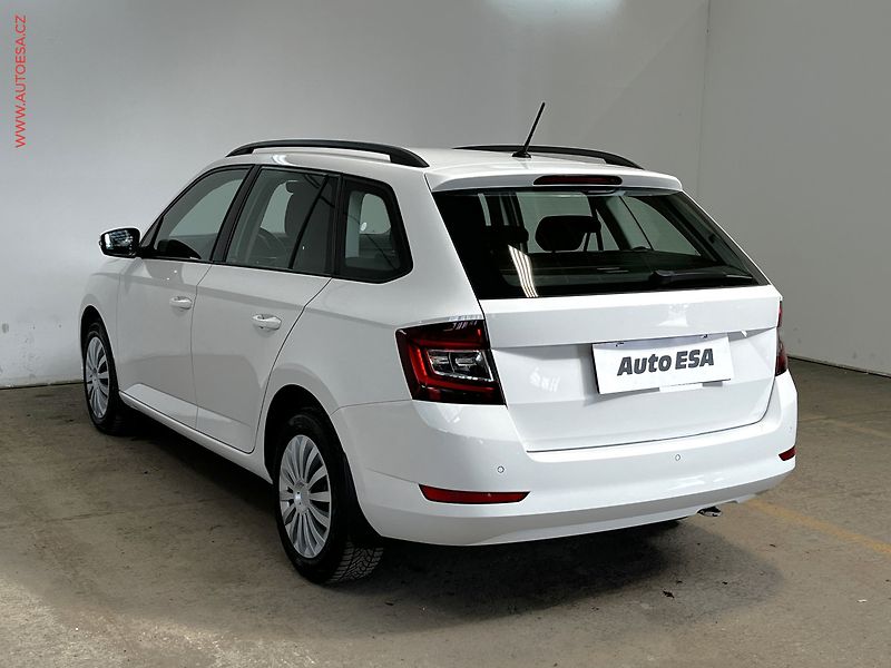 Škoda Fabia (2021) 1.0 TSi, ČR, Style, LED - fotka 6 z 15
