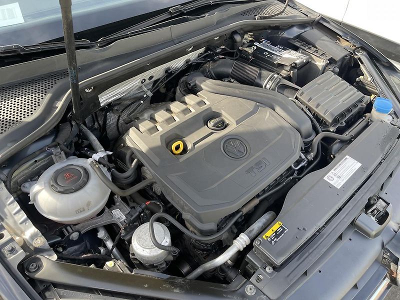 Volkswagen Golf Variant 1.5 TSi 110kW NEHAVAR-DPH-ČR ! - fotka 36 z 41