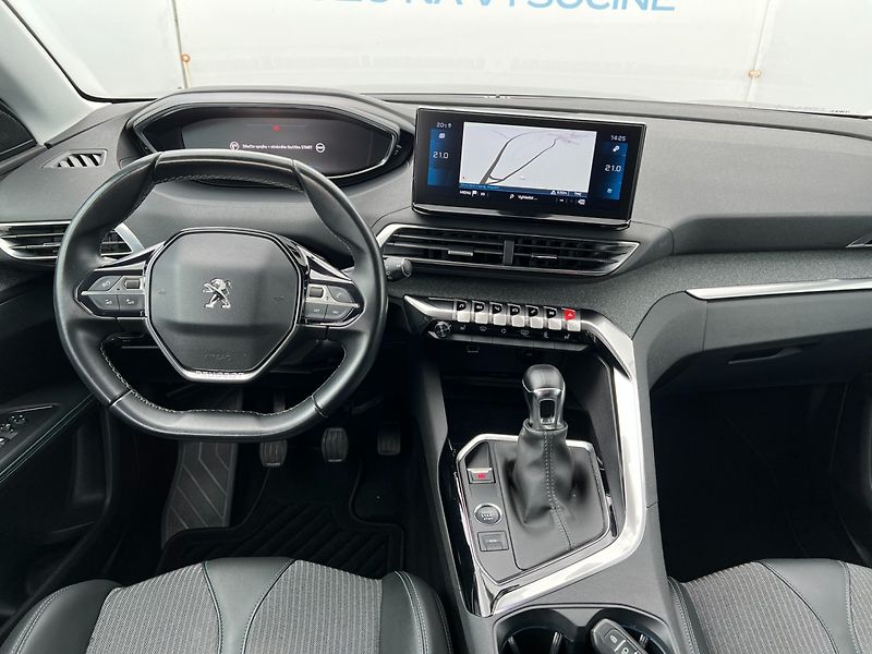 Peugeot 5008 (2021) 1.2PT 96kW! Allure! Tažné! LED - fotka 14 z 43