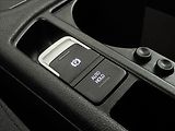 Volkswagen Touran 2,0 TDi  DSG Comfortline LED V - náhled 39